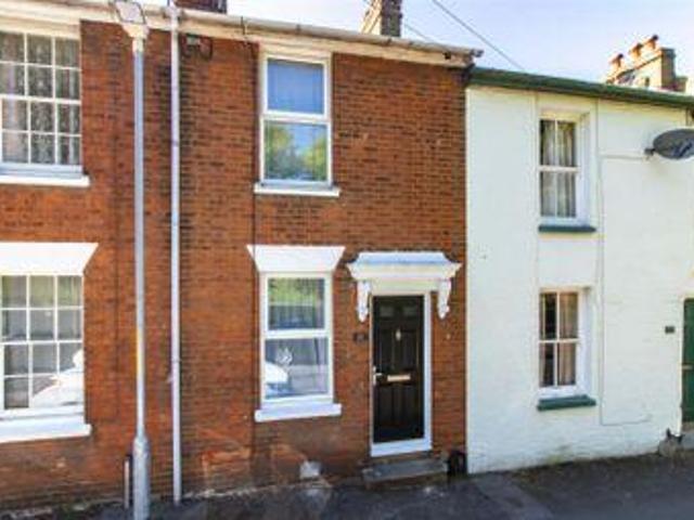 House for sale in Oad Street, Kent