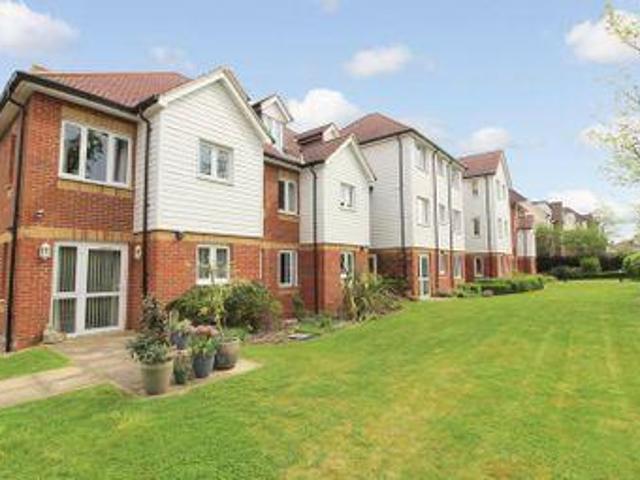 House for sale in The Butts, Kent