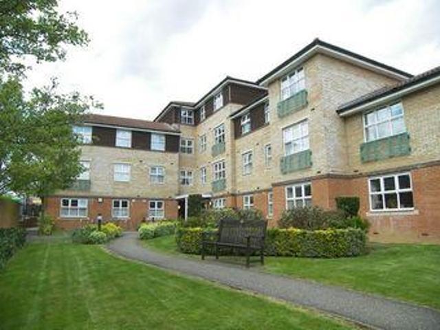 House for sale in Potters Bar, Isle Of Man