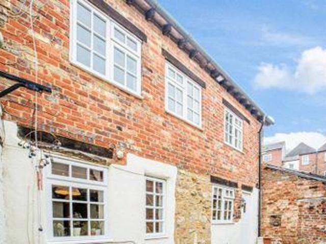 House for sale in Buckingham, Buckinghamshire
