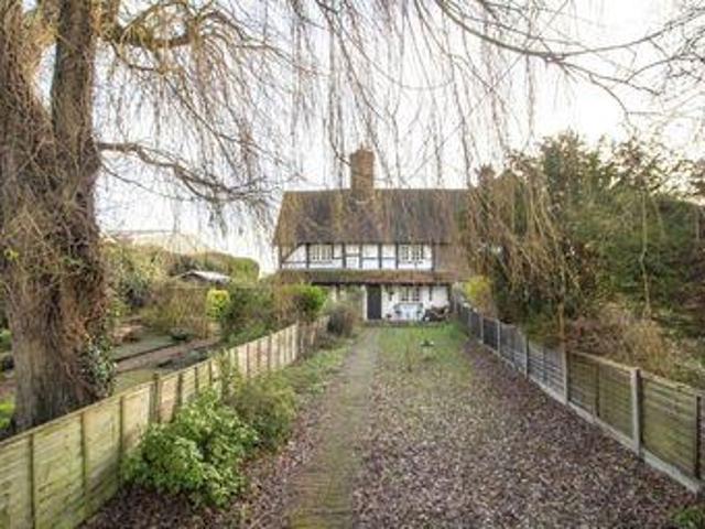 House for sale in Fleet, Hart