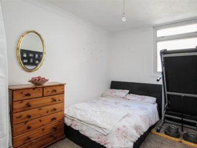 House for sale in Navestock Side