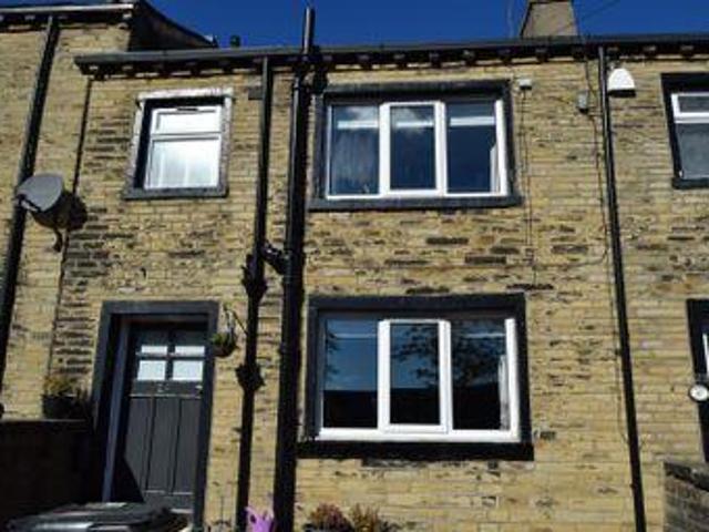 House for sale in Halifax, West Yorkshire