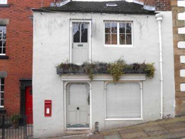 House for sale in Froggatt, East Midlands