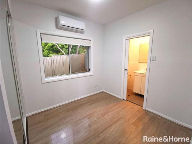 House for rent in Mobbs Hill, Sydney