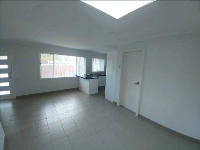 House for rent in Macquarie Fields, Sydney