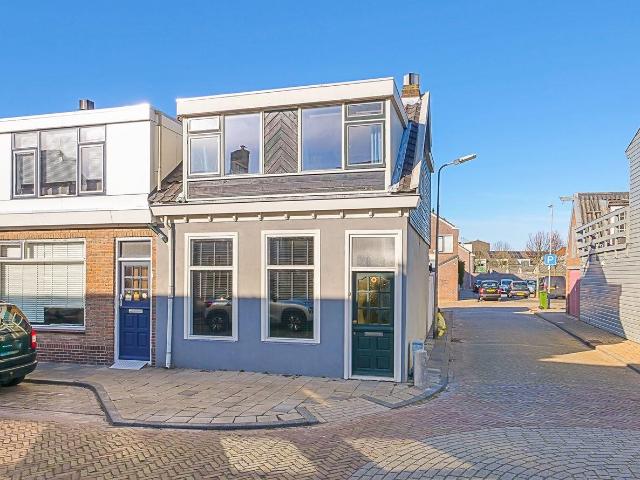 Woning te huur in Stad binnen de Linie-Oost, Den Helder