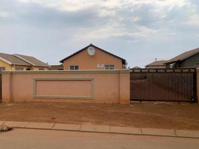 House for sale in Soweto, Gauteng