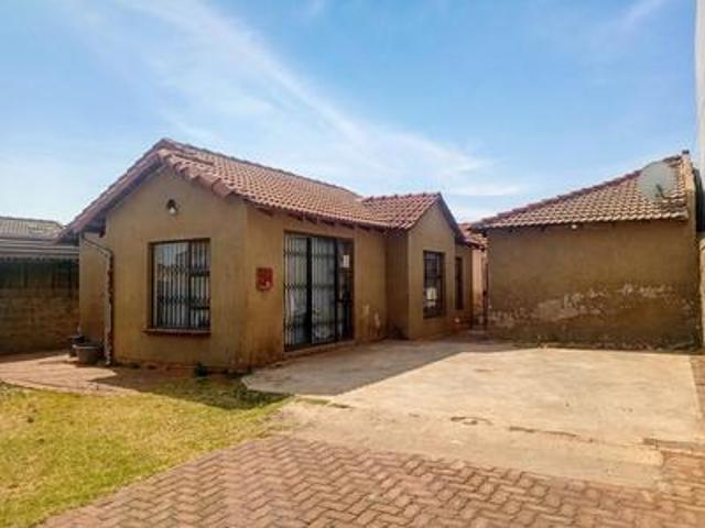 House for sale in Soweto, Gauteng