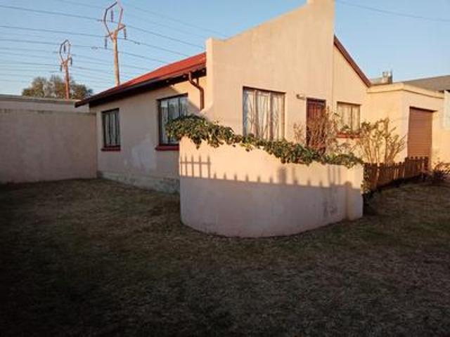 House for sale in Tembisa