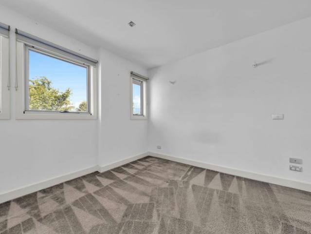 Townhouse for rent in Camerons Creek, Victoria