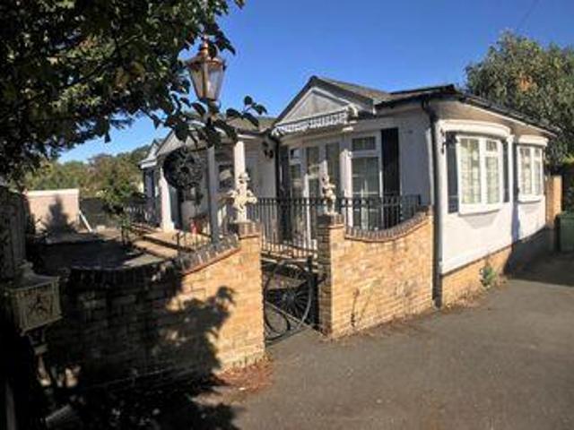 House for sale in Uxbridge, Greater London