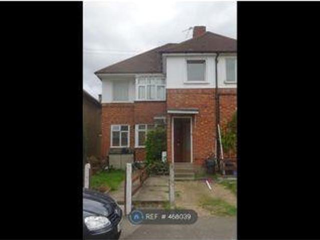 House for rent in New Malden, Greater London
