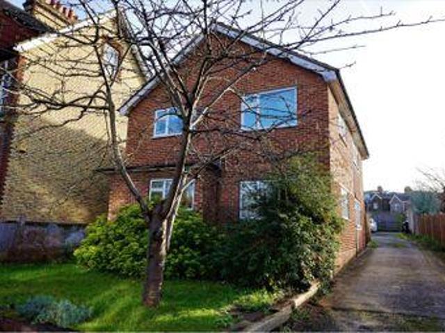 House for rent in Red Hill, Surrey