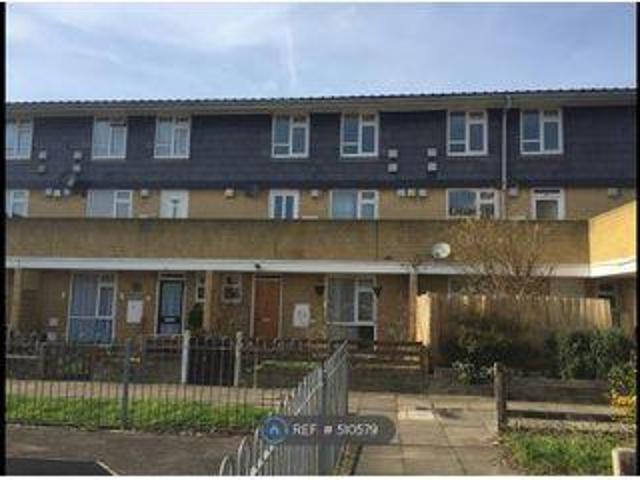 House for rent in London Borough of Hounslow, Greater London