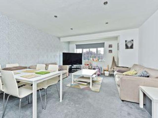 House for rent in Thames Ditton, Elmbridge