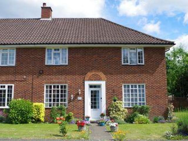 House for rent in Blackhills, Surrey