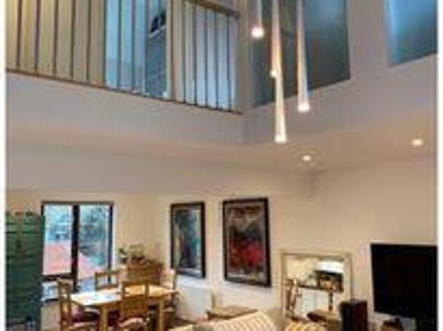 House for rent in Twickenham, Greater London