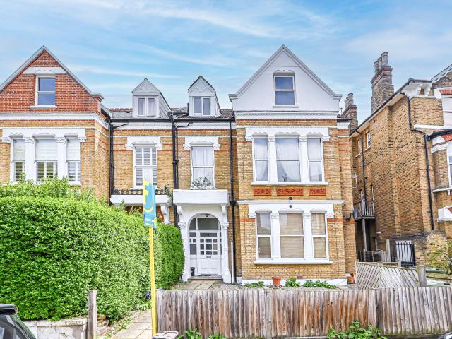 Apartment for rent in London Borough of Lambeth, Greater London