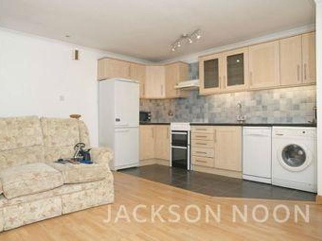House for rent in Surrey