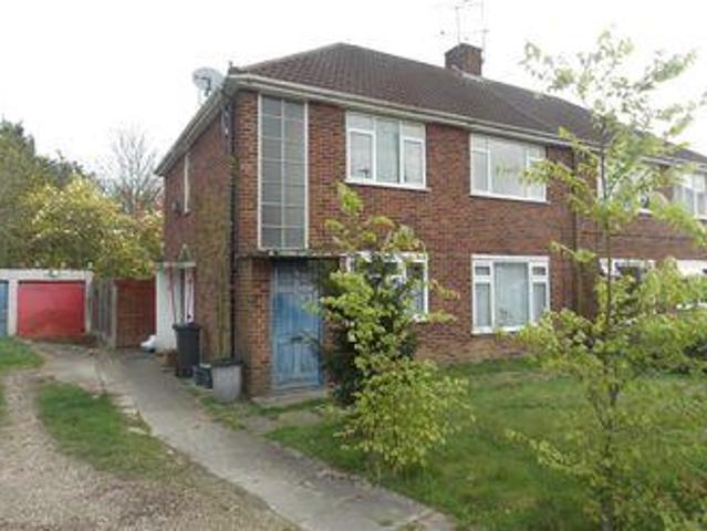 House for rent in London Borough of Hounslow, Greater London