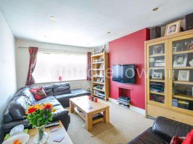 House for rent in Sutton Green, Woking