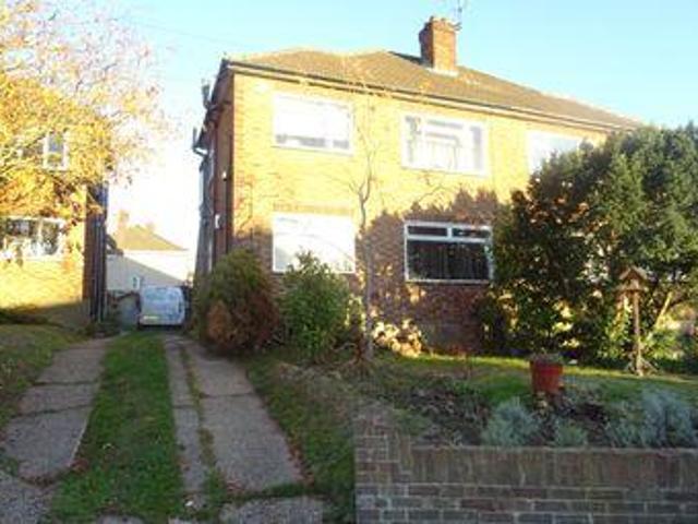 House for rent in Navestock Side
