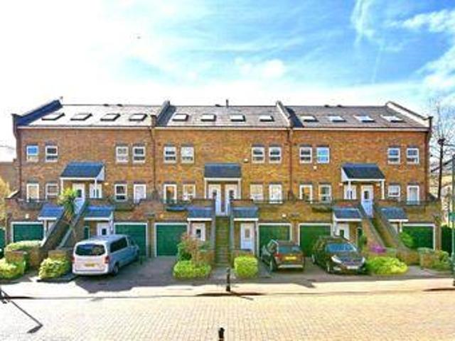House for rent in Lyons, Greater London