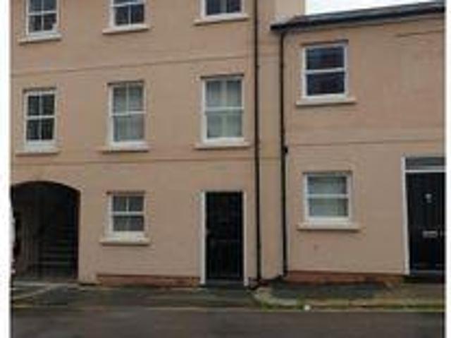 House for rent in Lyons, Greater London