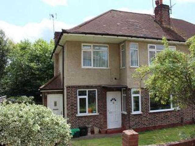 House for sale in West Wickham, Greater London