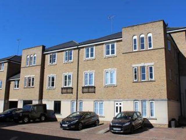 House for sale in Fole, Surrey