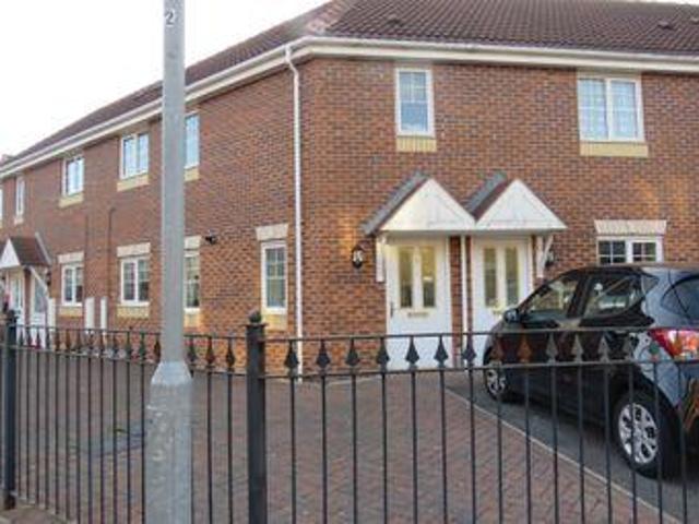 House for sale in Potters Corner, East Midlands