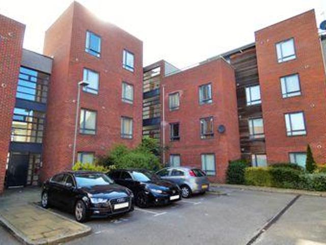 House for sale in Calderstones
