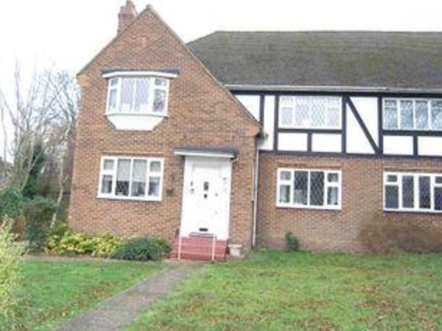 House for sale in Bushey