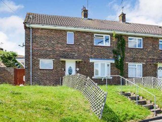 House for sale in Oad Street, Kent