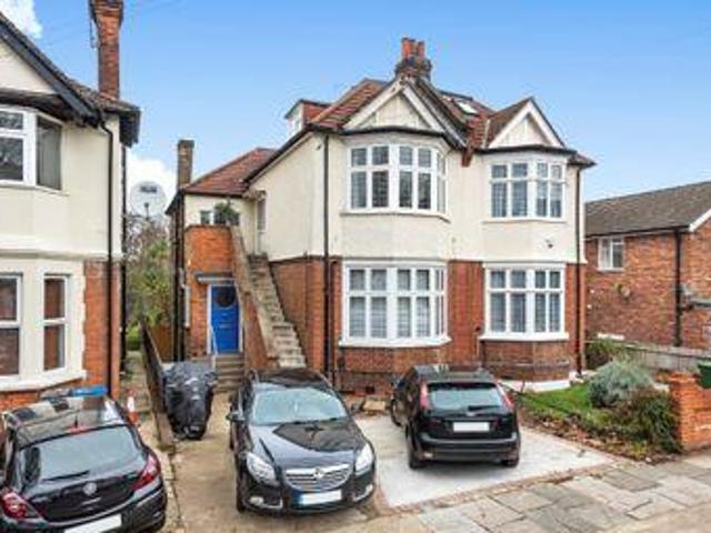 House for sale in Royal Borough of Kingston upon Thames, Greater London