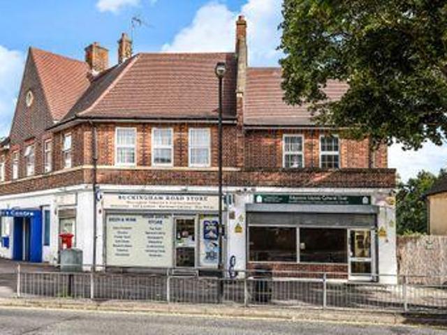 House for sale in Edgware, Greater London