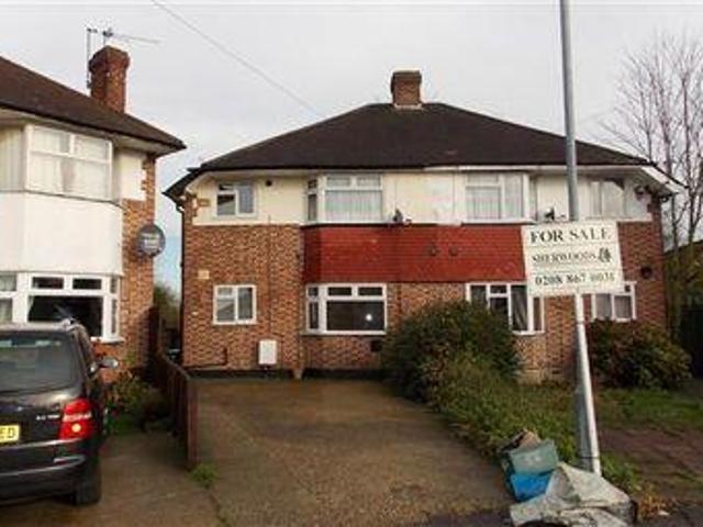 House for sale in London Borough of Hounslow, Feltham