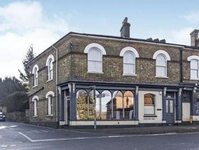 House for sale in Oxted, Hillview