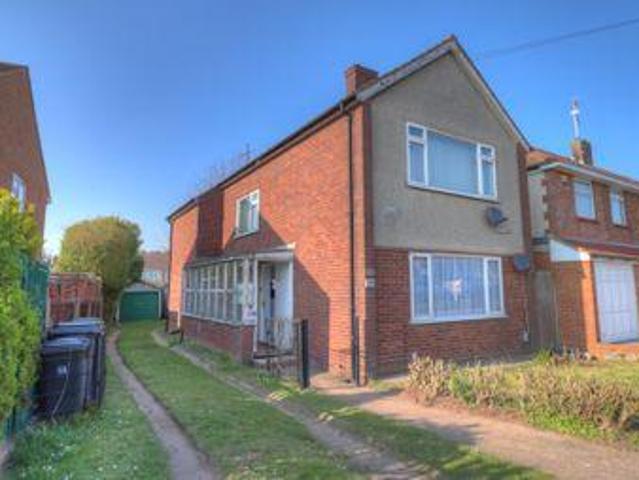 House for sale in Dunstable, Central Bedfordshire