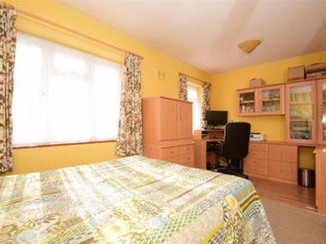 House for sale in Loughton, Epping Forest