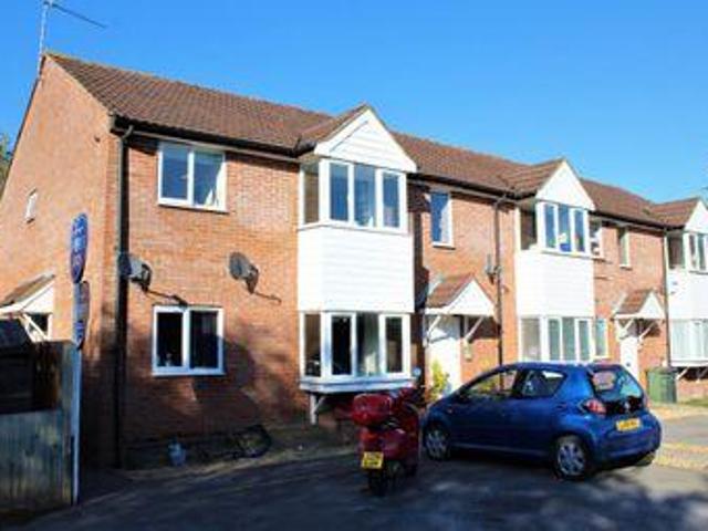 House for sale in Fole, Surrey