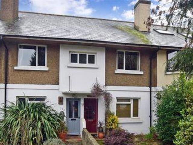 House for sale in Pachesham Park, Surrey