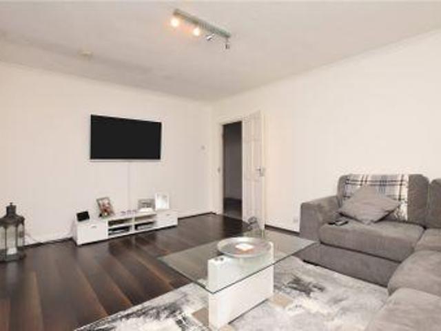House for sale in Bushey