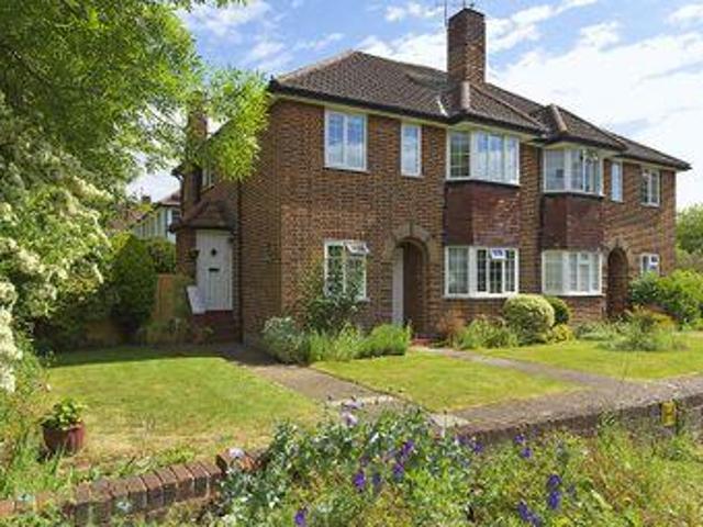 House for sale in Thames Ditton, Elmbridge