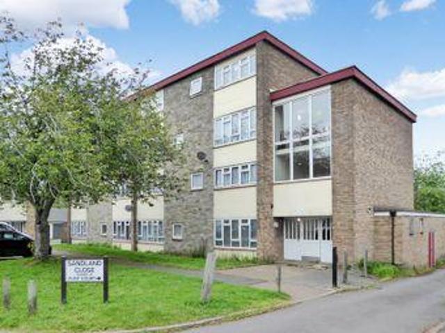 House for sale in Dunstable, Central Bedfordshire