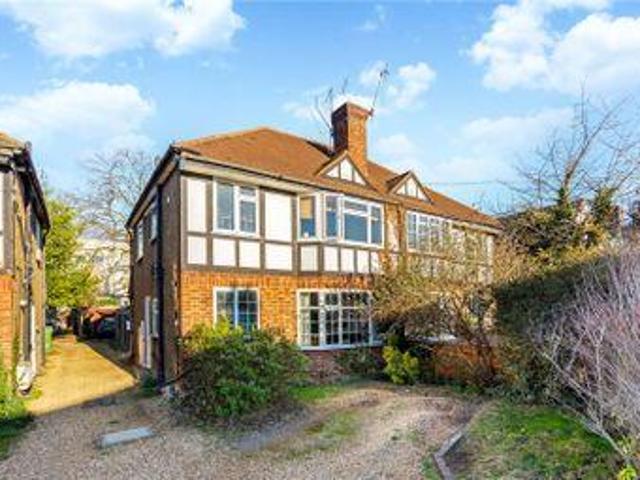 House for sale in Weybridge, Elmbridge