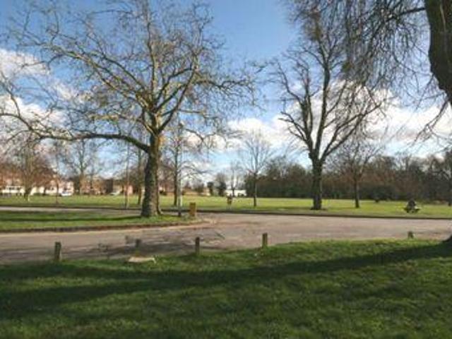 House for sale in Navestock Side