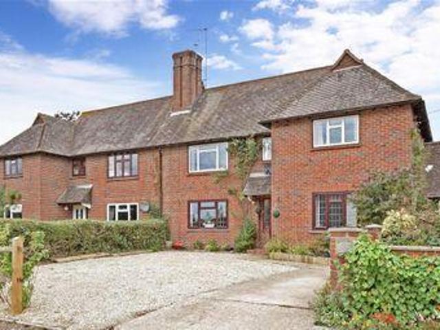 House for sale in Fole, Surrey