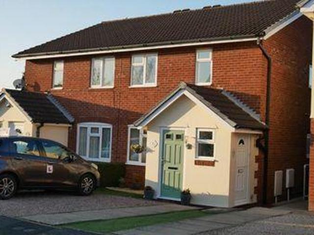 House for sale in Kettlebrook, Staffordshire